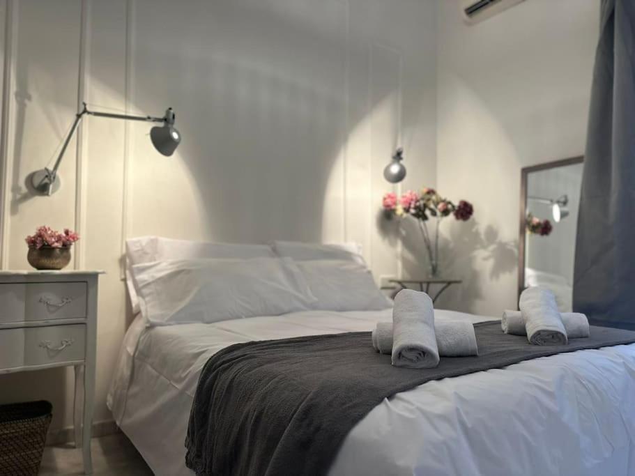 La Casa Del Corral Triana Collection Apartment Seville Exterior photo